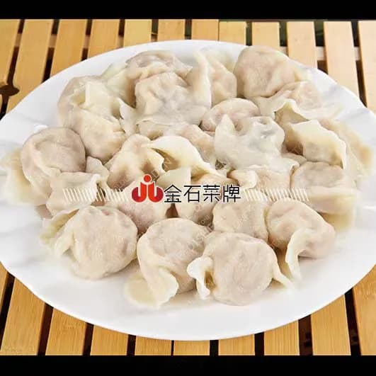Пельмени со свининой и луком