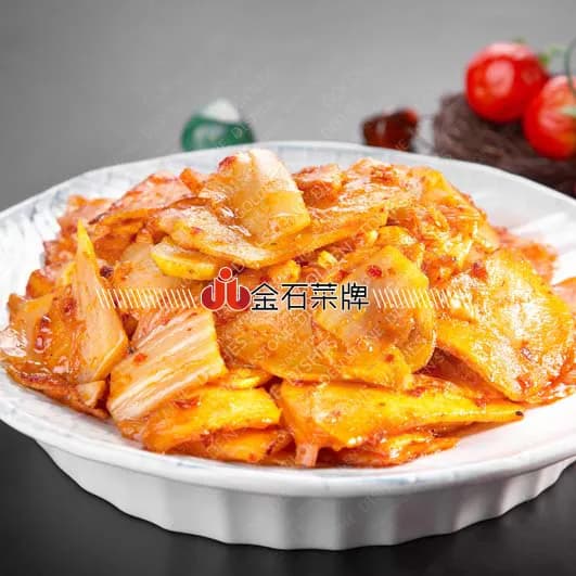 Жареная кимчи со свининой и жареной картошкой