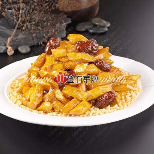 Фрукты в карамели (китайские финики, ананас)
